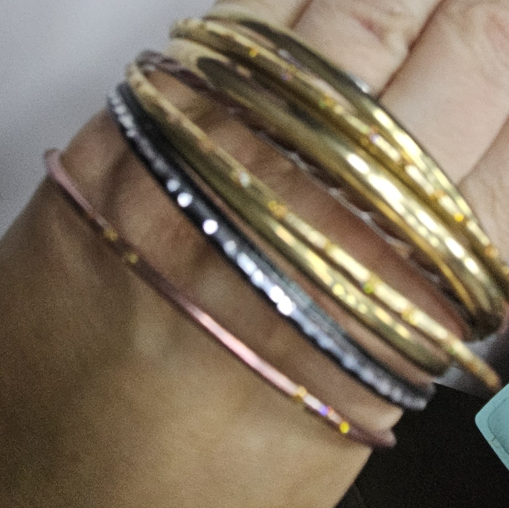 Elegant GolBangle Set